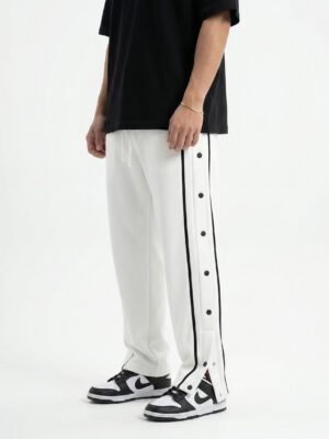 7-BUTTON BAGGY JOGGERS-WHITE