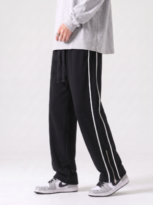 Essential Side Stripe -Black
